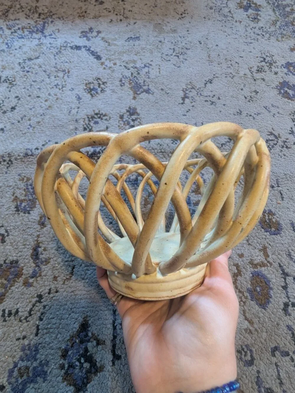 Vintage UNIQUE‎ Stoneware Woven Basket Off White Speckle Pattern 7.5